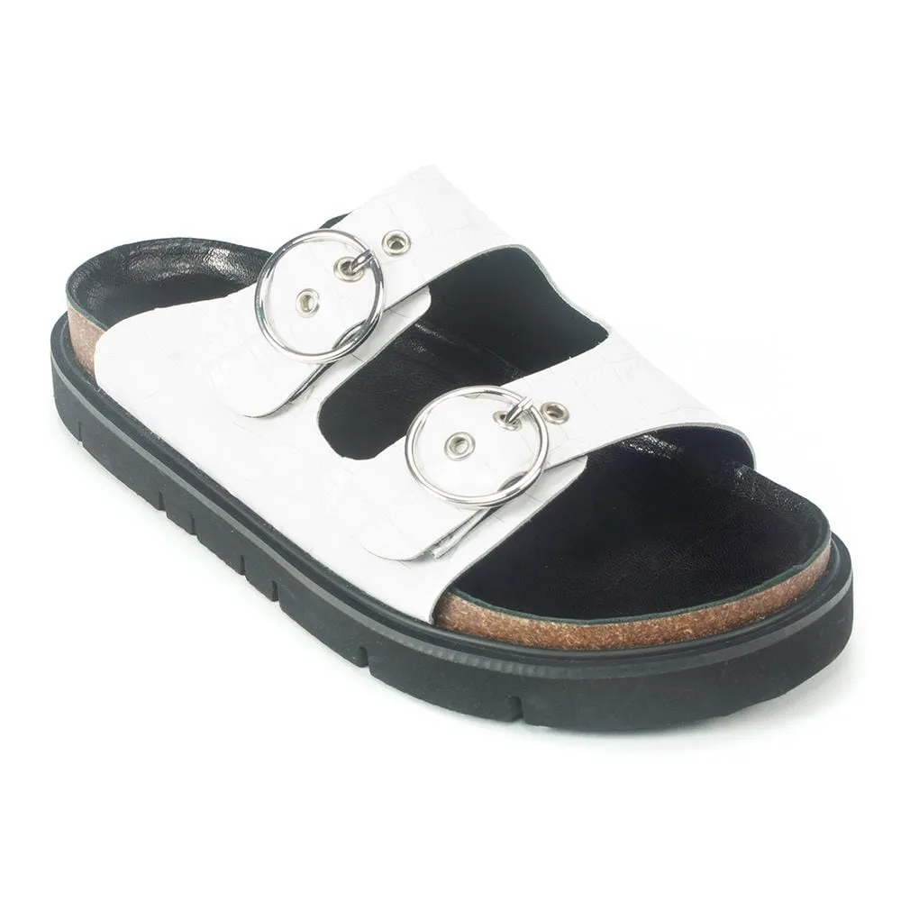 Circle Buckle Lowform Sandal