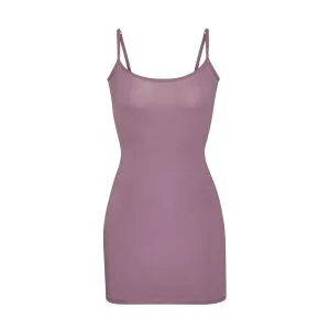 FITS EVERYBODY SLIP DRESS | PLUM